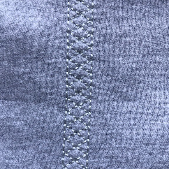 Lululemon Avenue Pullover Gray Size 4 / S - Picture 7 of 14